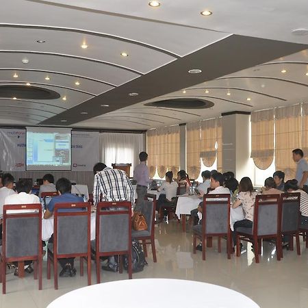 Monte Carlo Hotel Hai Phong Bagian luar foto